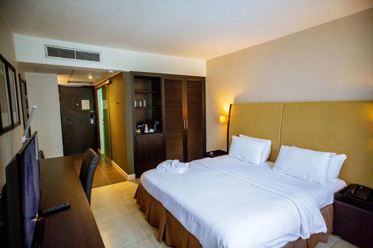 Hotel Lancaster Accra Exteriér fotografie